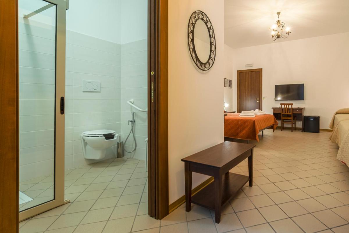 IL VIVAIO Bed and Breakfast - Housity