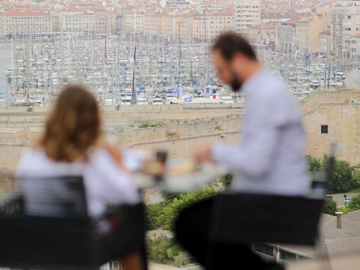 Clients de l'établissement Sofitel Marseille Vieux-Port