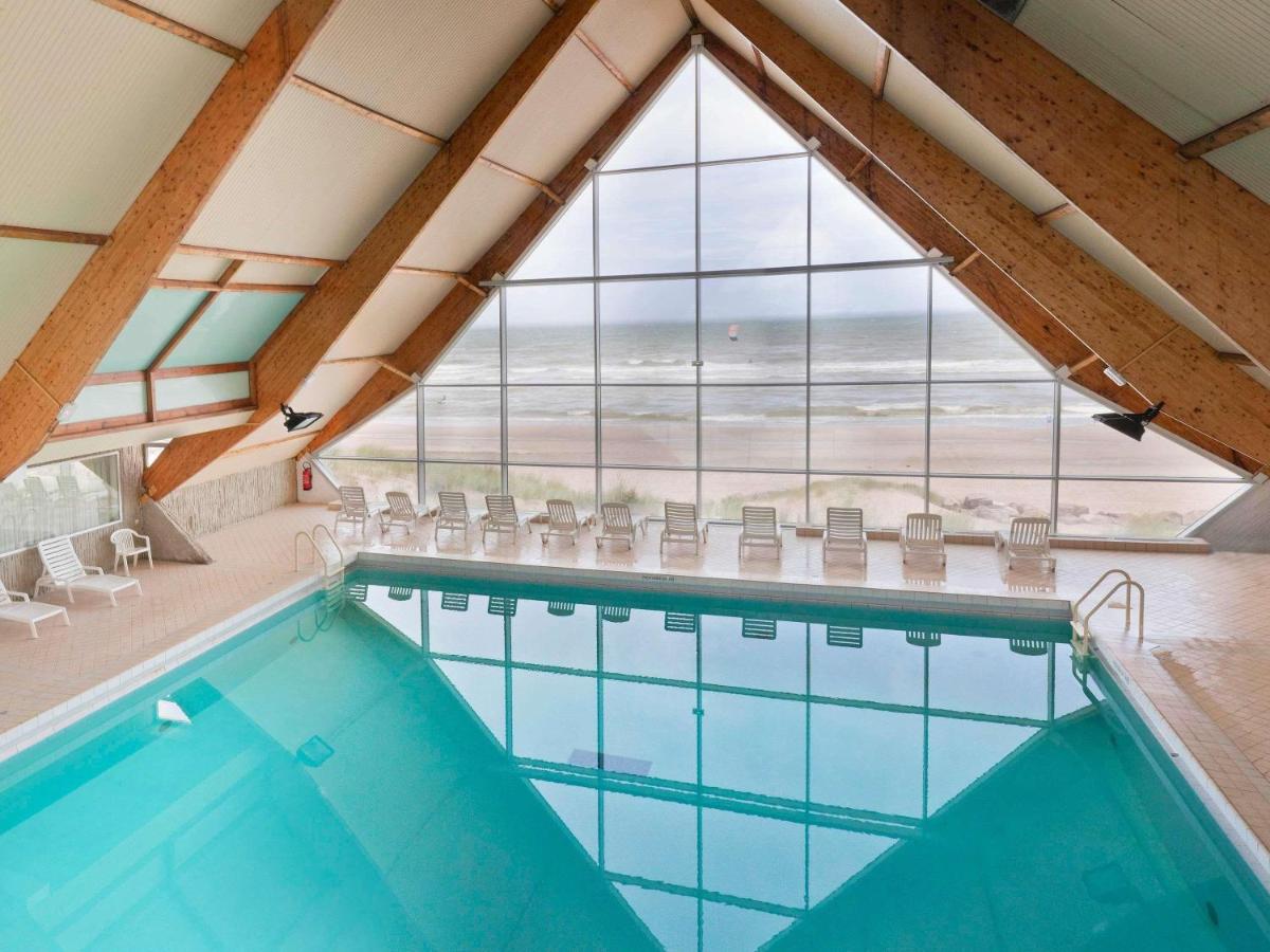 Piscine de l'établissement ibis Thalassa Le Touquet ou située à proximité