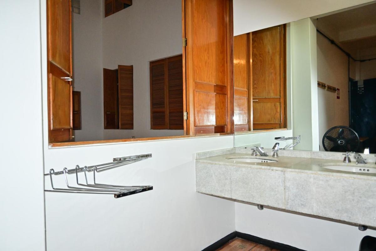 Hostel Mundo Joven Catedral - Hizvo