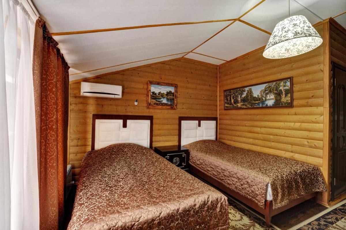 Hotel Hutorok - Housity
