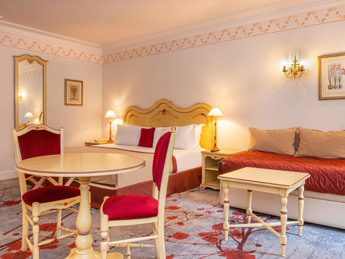 Coin salon dans l'établissement Hotel de la Cité Carcassonne - MGallery Collection