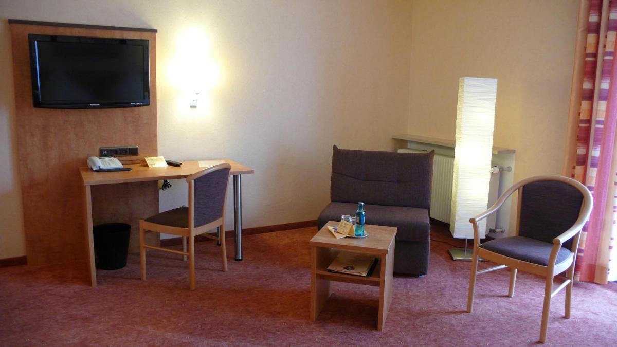 Hotel Gasthof Käßer - Housity