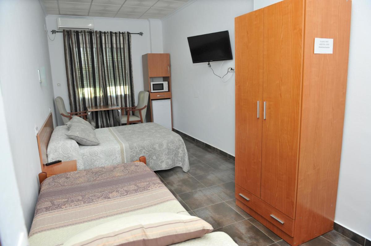 Hostal Via Del Caminante - Housity