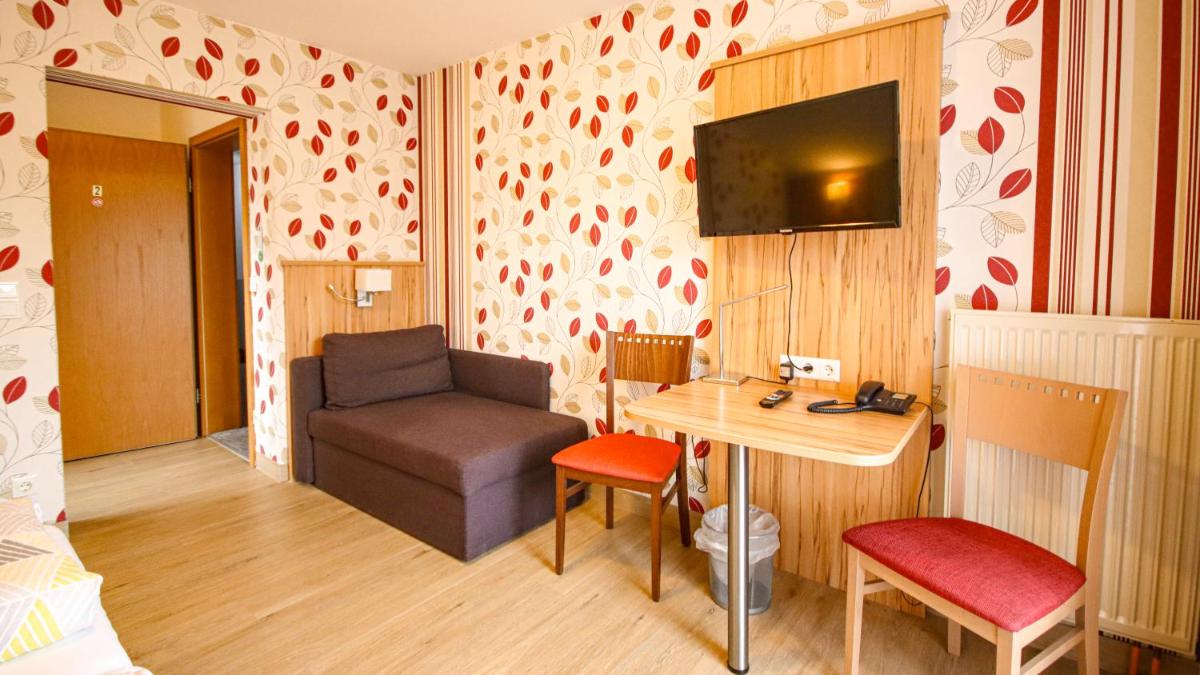 Hotel Fausel - Housity