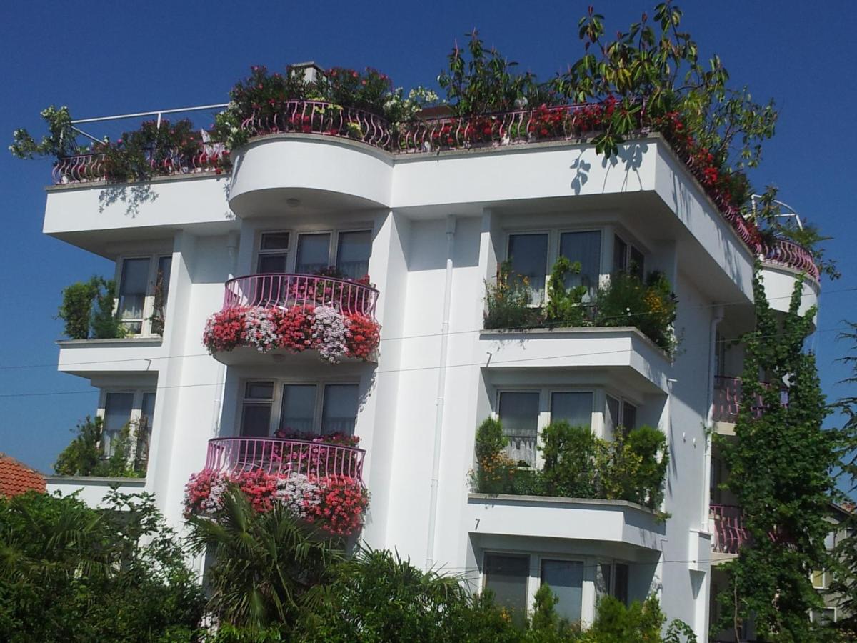 Guesthouse JANA - Housity