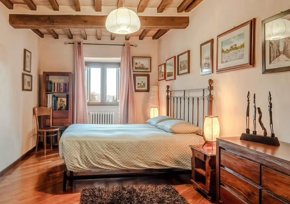 La casa degli esposti - Housity