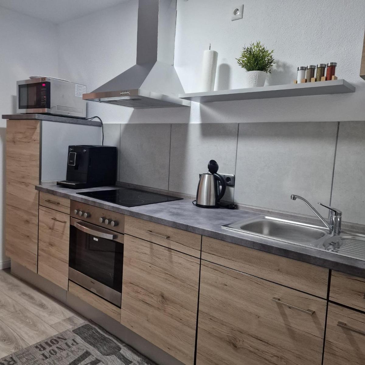 Ferienwohnung Lüchtringen - Housity