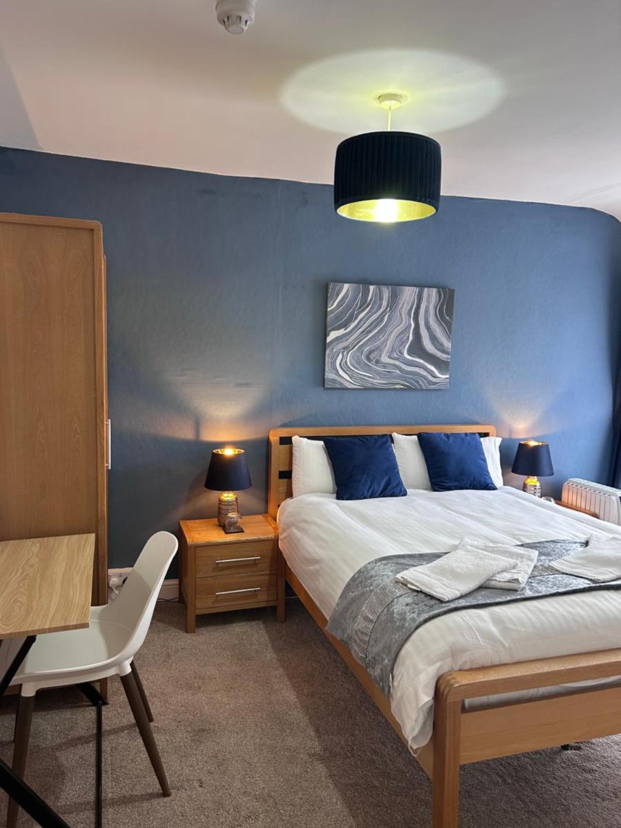 The Lethbridge Arms - Housity