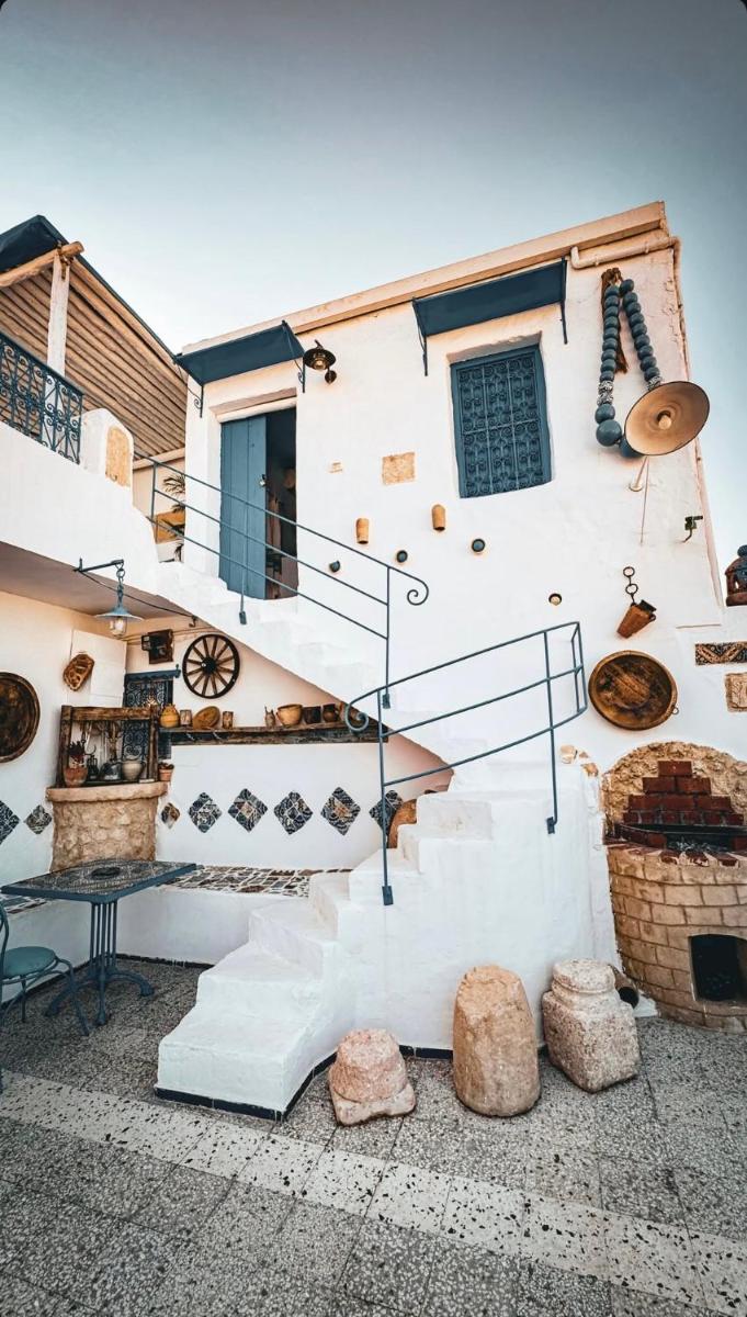 El houch الحوش - Housity