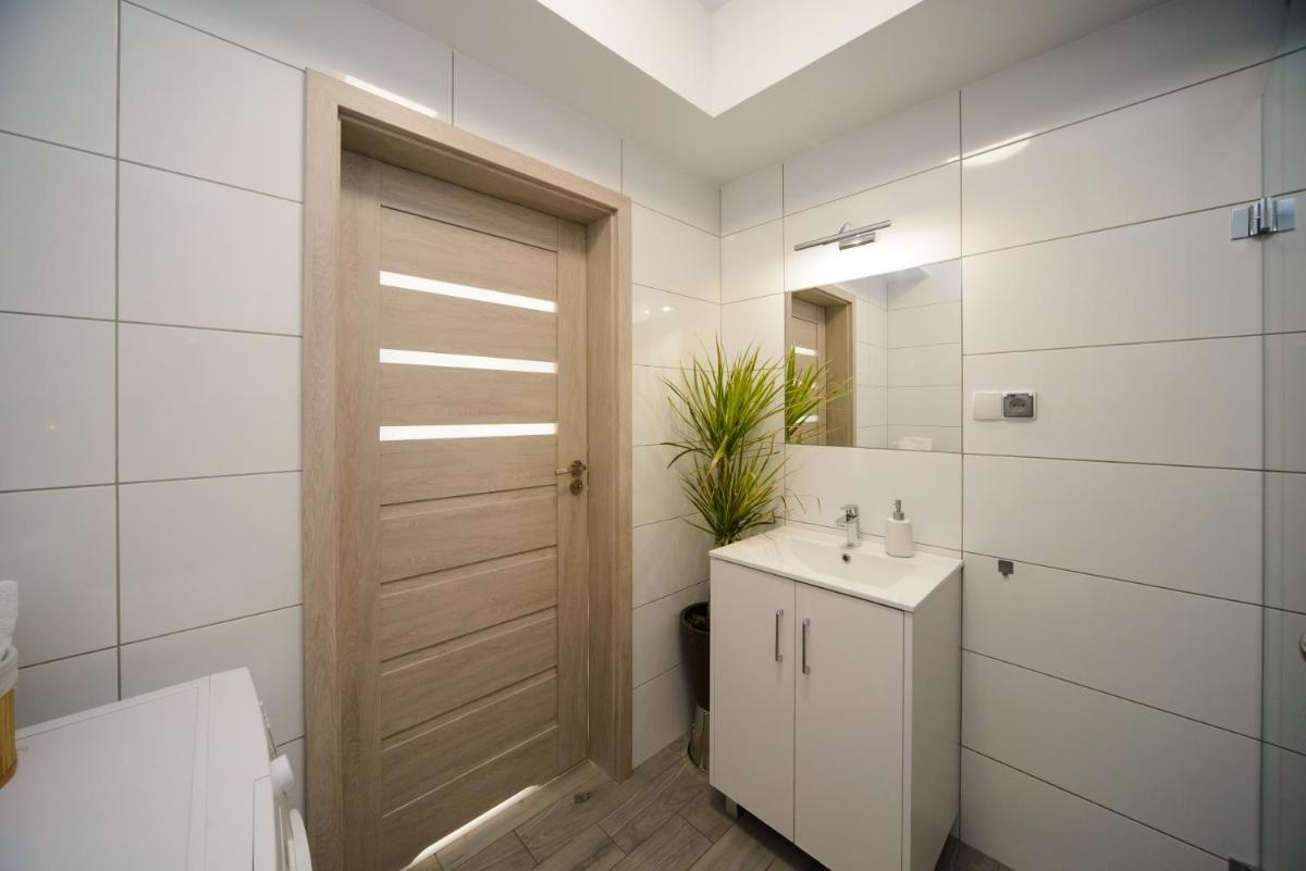 Maya's Apartments - Housity