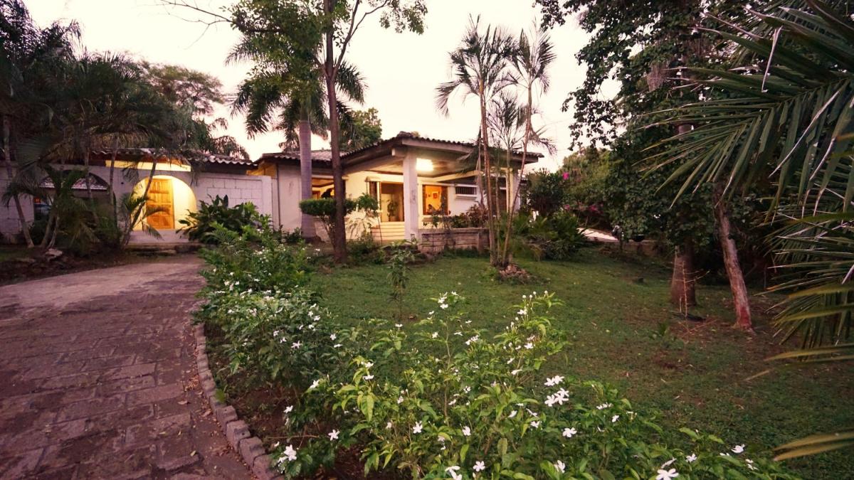Casa Inti Guesthouse & Lodge - Housity