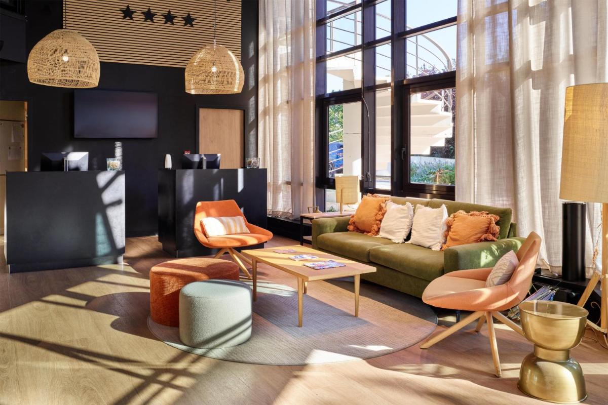 Radisson Hotel Clermont-Ferrand - Hizvo