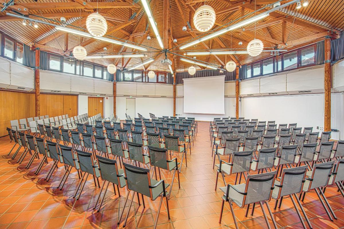 Hohenwart Forum - Housity