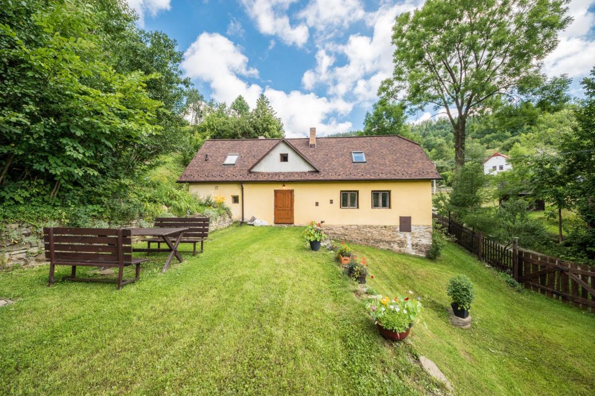 Country House Fort Lacnov - Housity