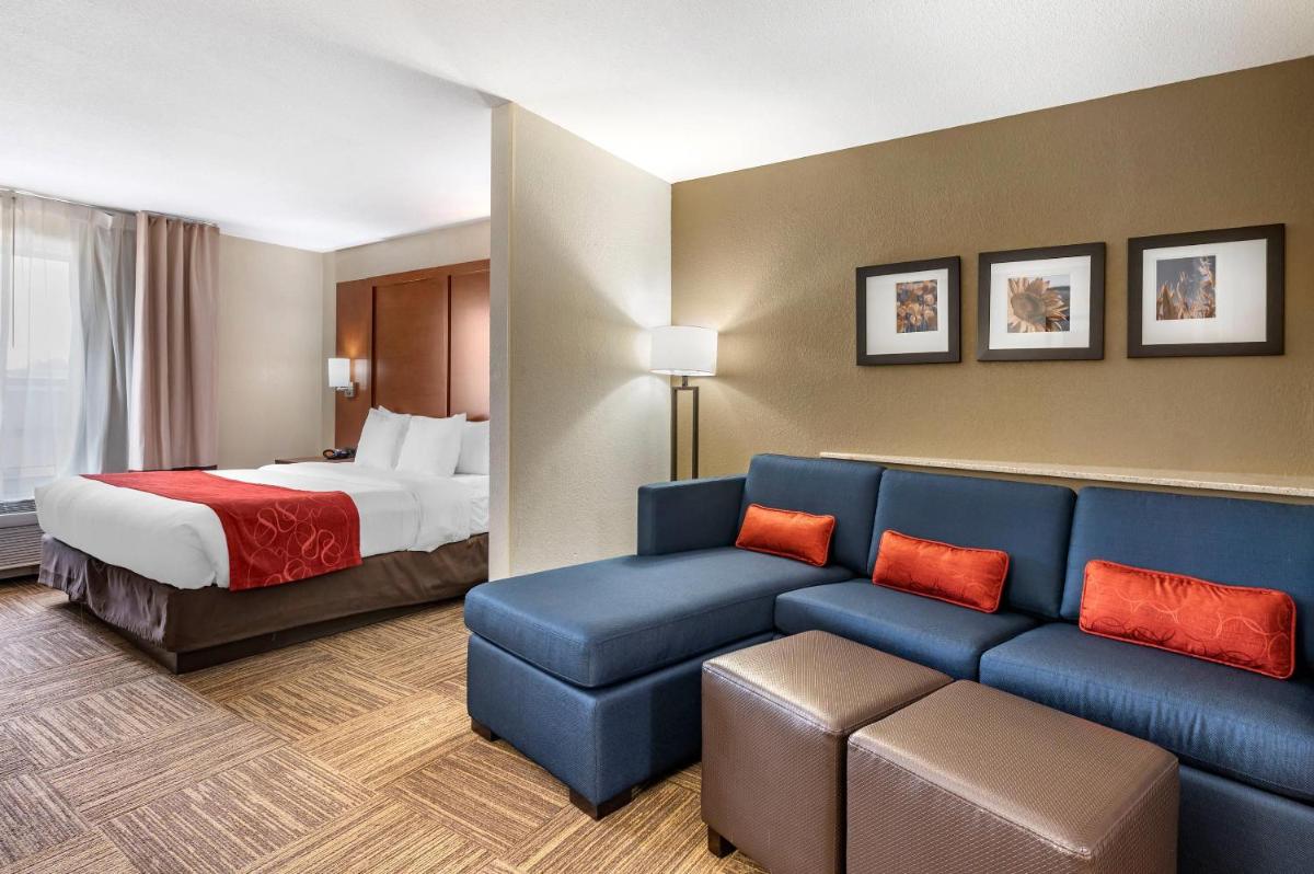 Comfort Suites Urbana Champaign, University Area - Housity