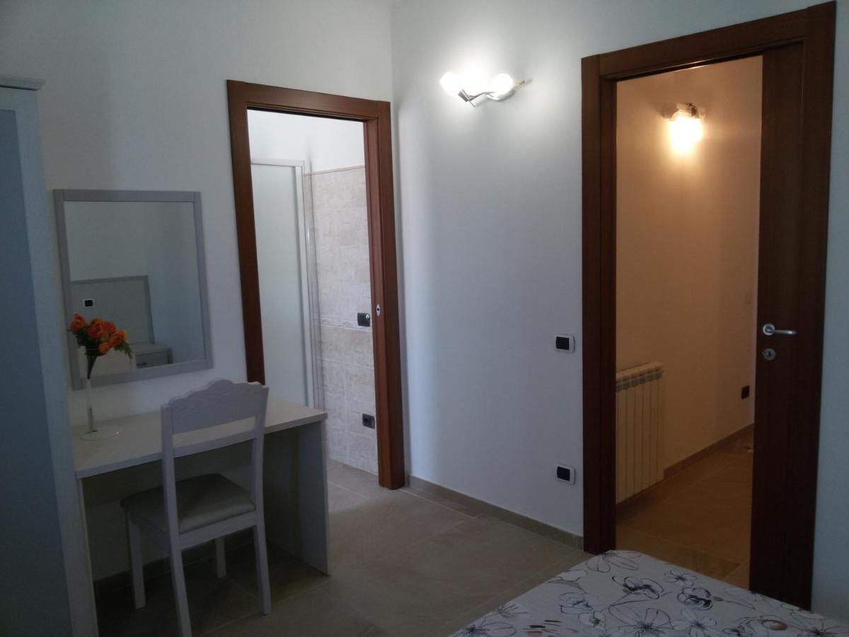 I Giganti - Housity