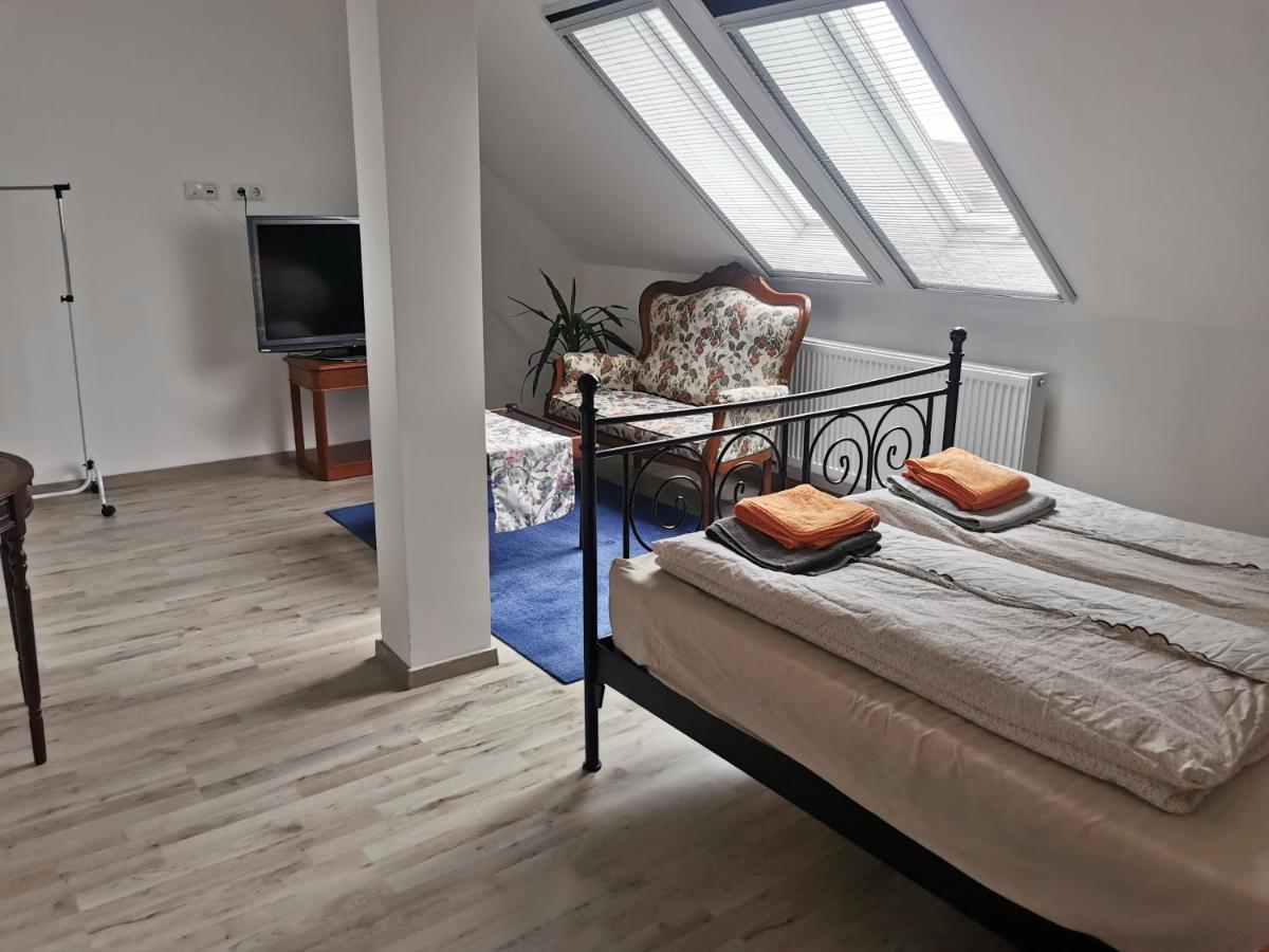 Schmetterling Zimmer - Housity