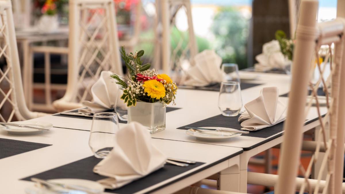 Um restaurante ou outro lugar para comer em Algarve Casino Hotel