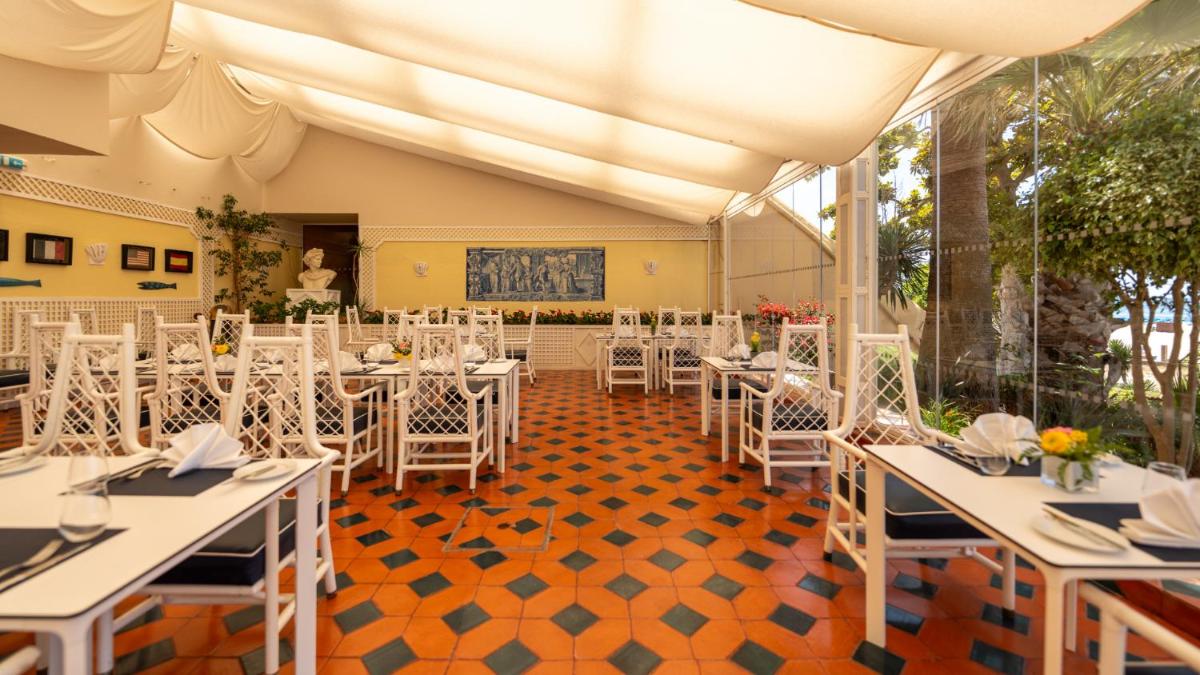 Um restaurante ou outro lugar para comer em Algarve Casino Hotel