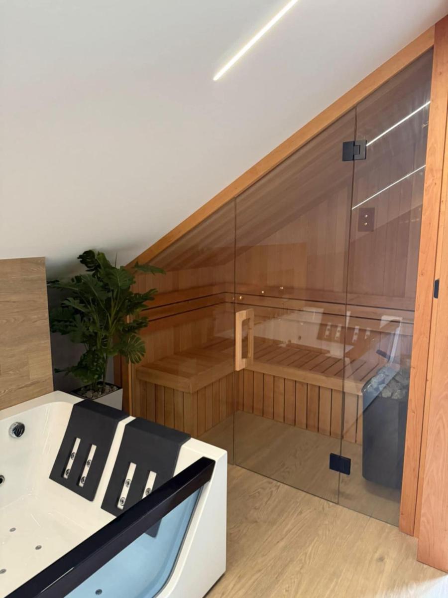 Secret House Zator - Housity