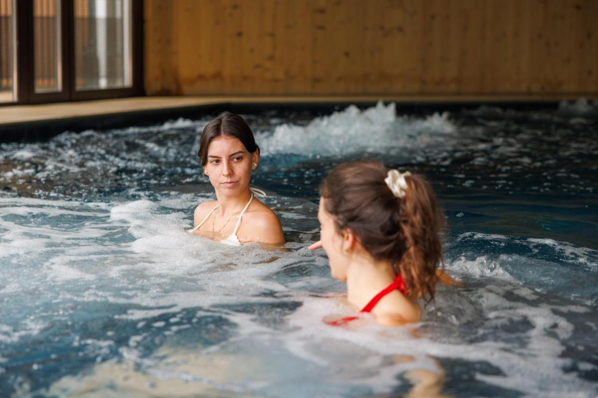 Clients de l'établissement Mercure Aix-les-Bains Domaine de Marlioz Hôtel & Spa