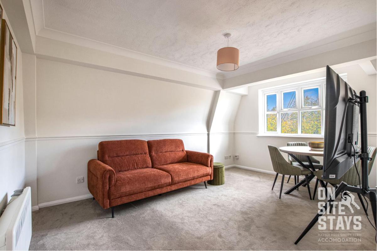OnSiteStays - Peaceful Bexley 2 bed with dishwasher and Wifi - Housity