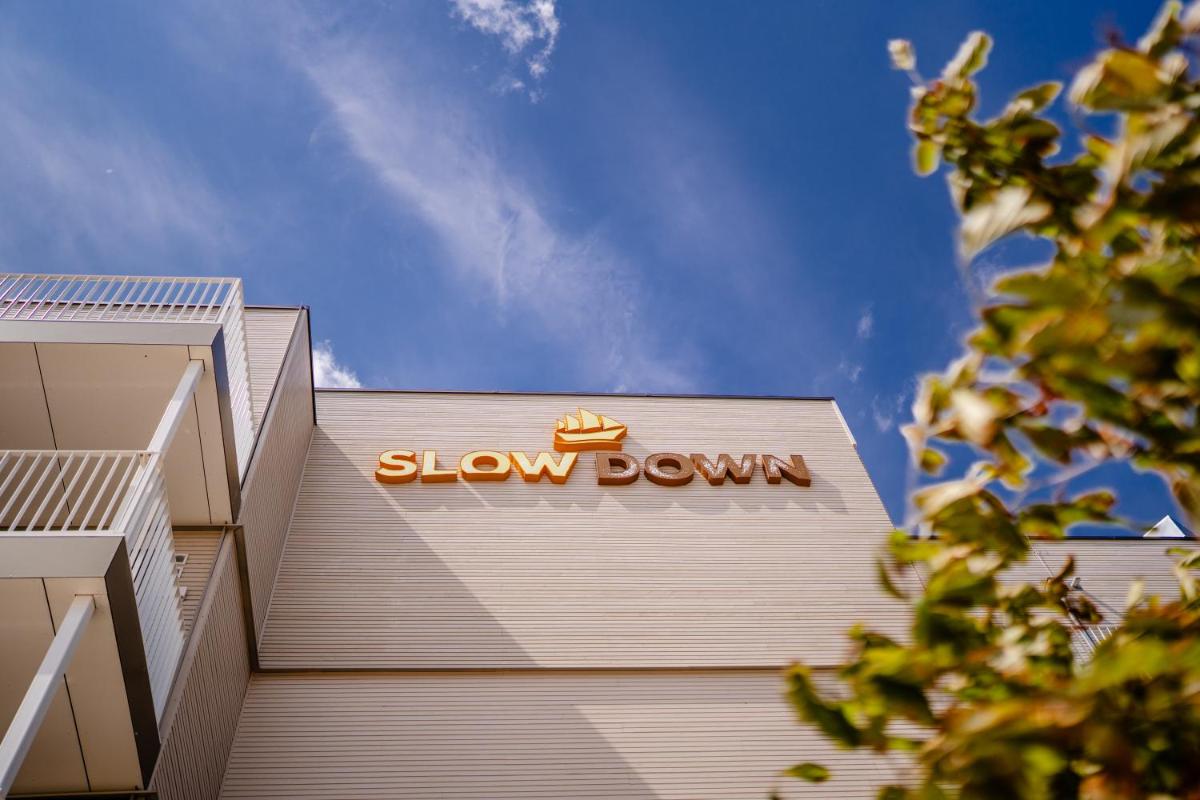 SlowDown Bottsand Hotel und Spa - Housity