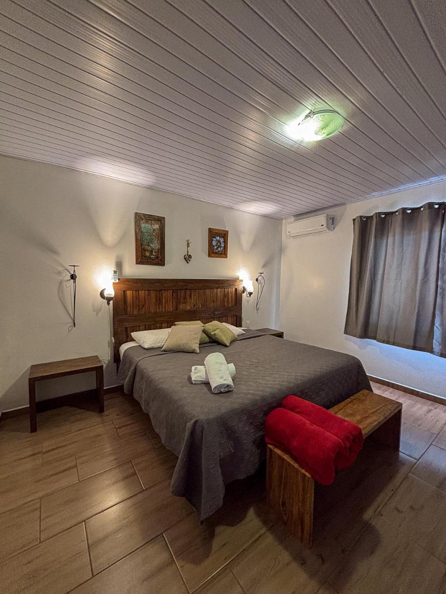 Casa do Mato ! Lugar de descanso e Paz !-Next Iguassu Falls - Housity