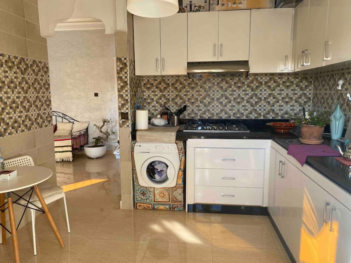 Apartment Private room in apartment in Khouribga - Housity
