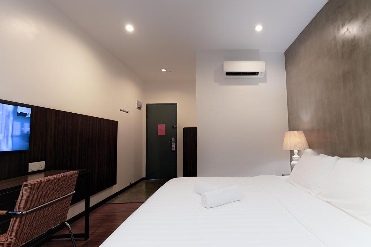 T+ Hotel Sungai Korok - Housity