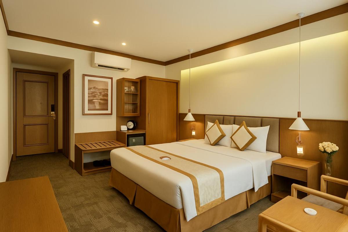 Tuong Vi Corner Hotel - Housity