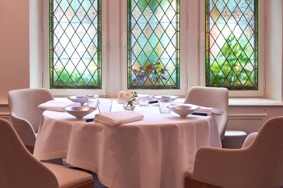 Coin salon dans l'établissement Relais & Châteaux La Maison Des Têtes