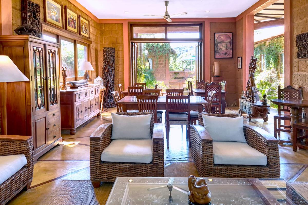Hotel Casa San Pancho - Housity