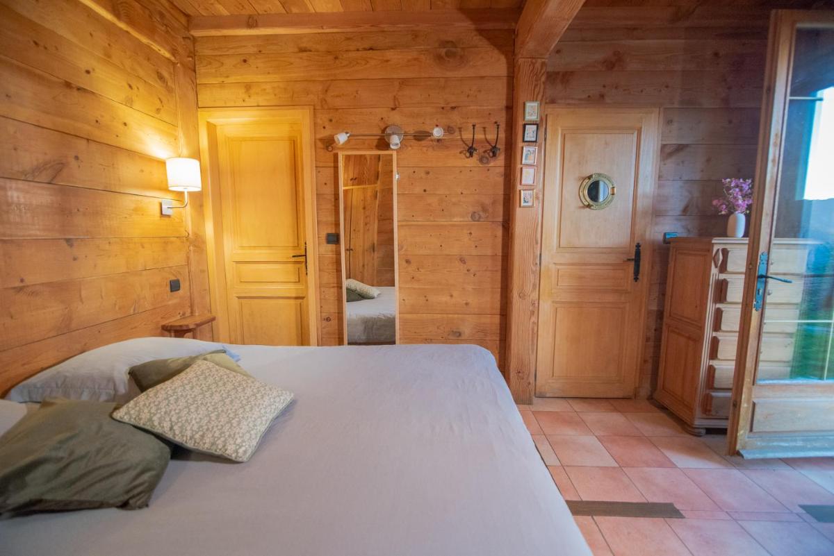 Auberge Les Myrtilles - Housity