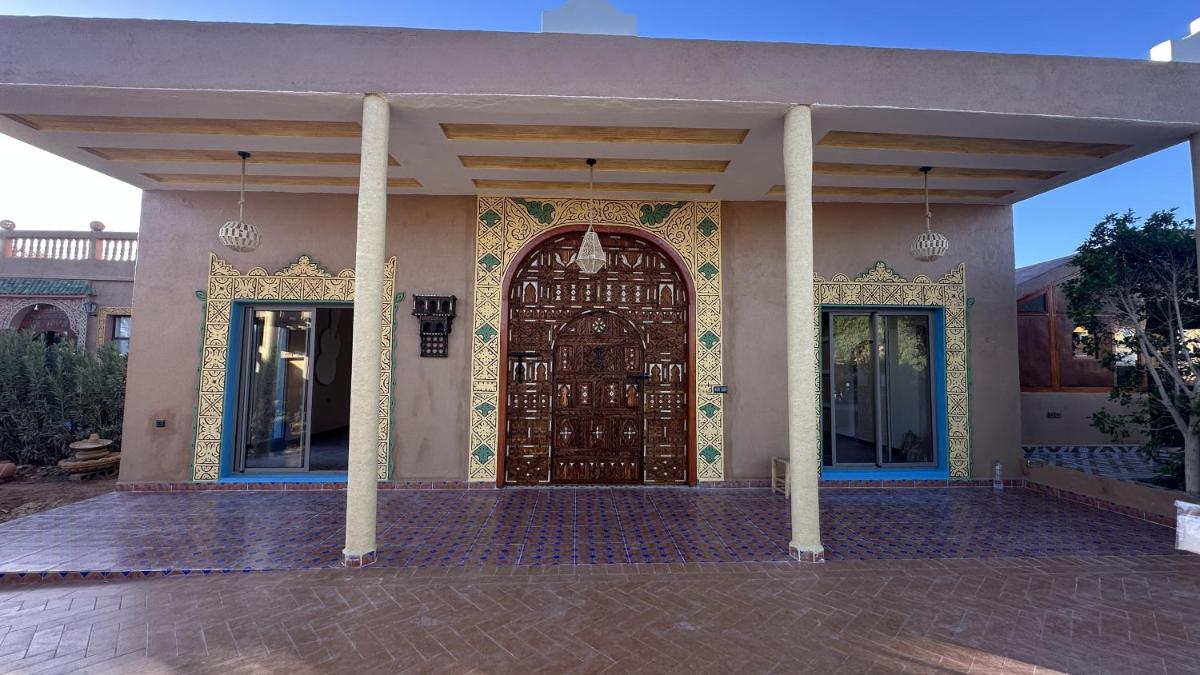 Oasis Tilogui-Luxury Hotel Restaurant and Desert Excursions In Zagora - Hizvo