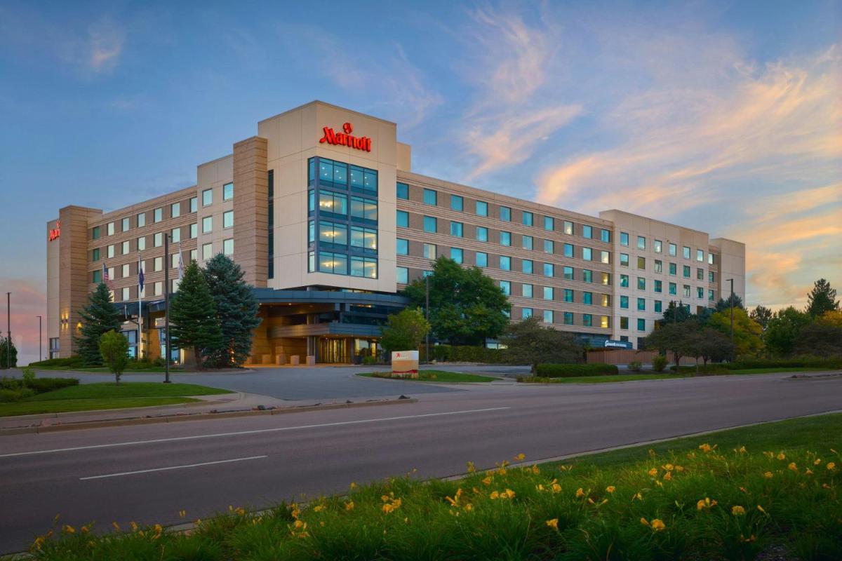 Denver Marriott South at Park Meadows - Housity
