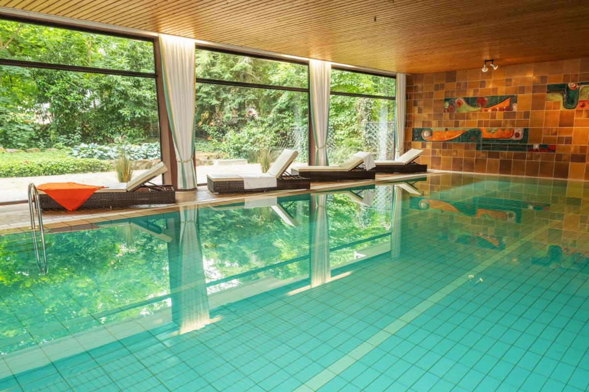 Hotel Kloster Hirsau - Housity