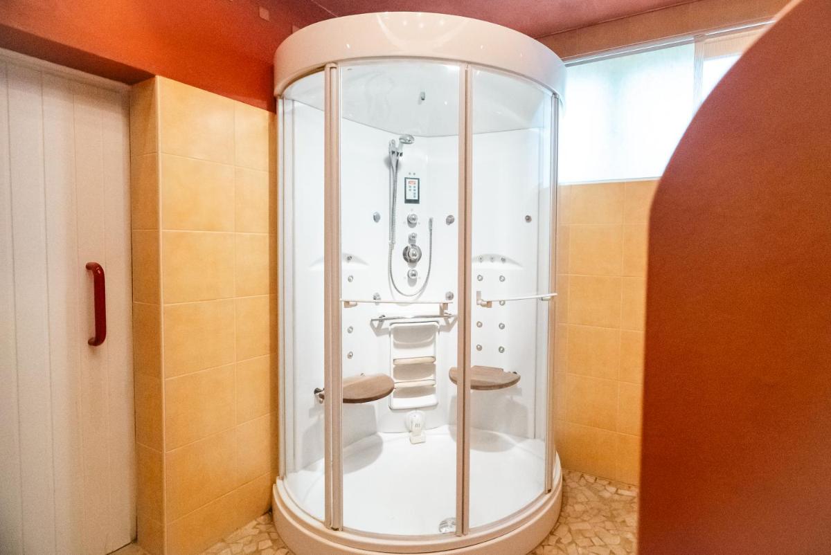 Hotel Hochsauerland 2010 - Housity