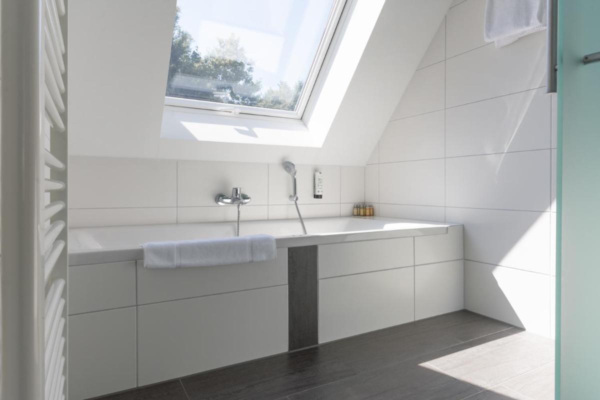 Hotel Sonnenhof Pleinfeld - Housity
