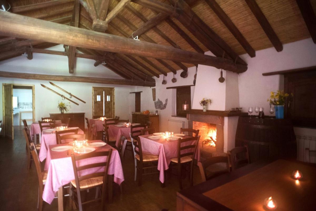 Agriturismo La Caraffara sull'Etna - Housity
