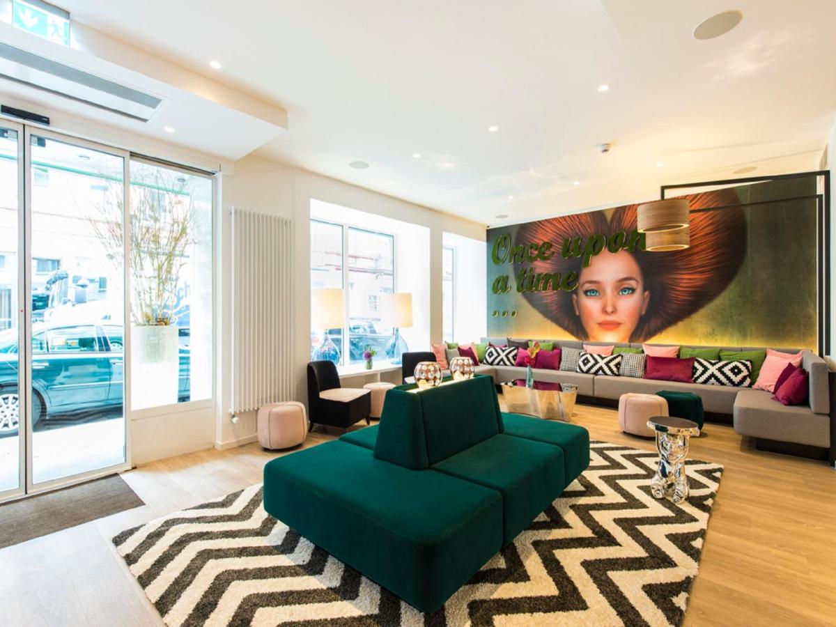 Ambassador Hotel - Housity
