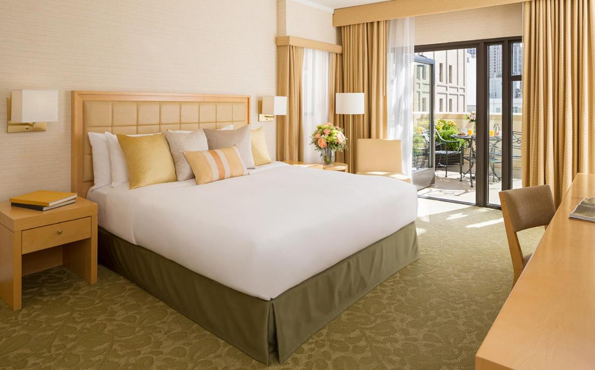 Orchard Garden Hotel - Housity