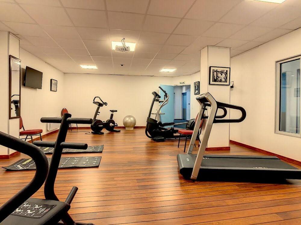 Salle ou équipements de sports de l'établissement Hôtel La Ségalière Spa Bar