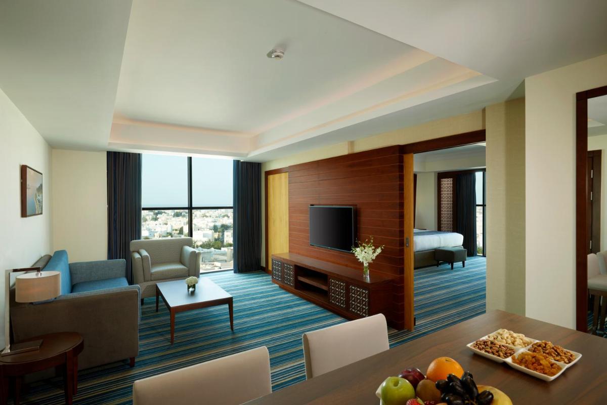 Royal Tulip Muscat - Housity