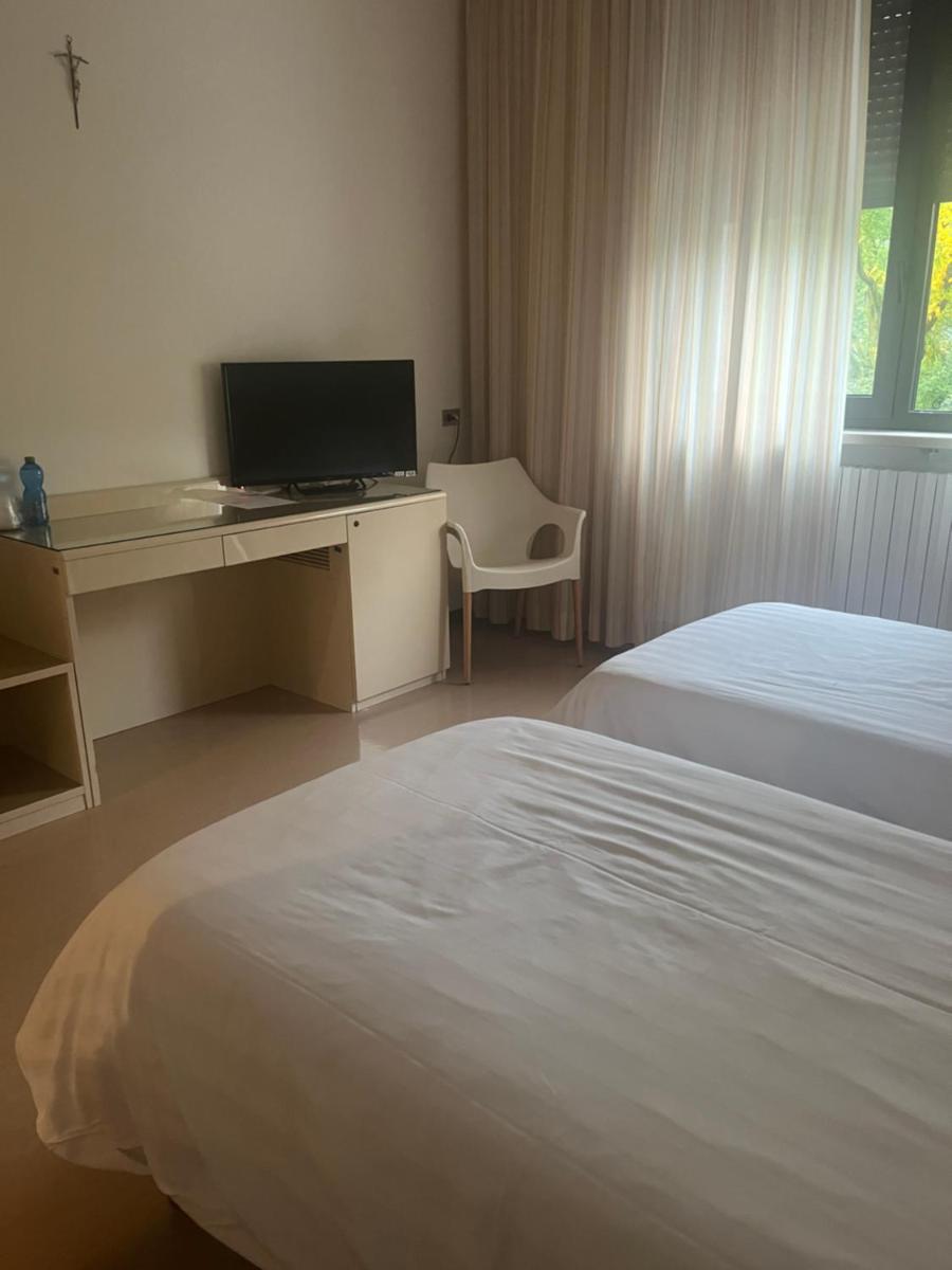 Albergo Casa dell'Ospite - Housity