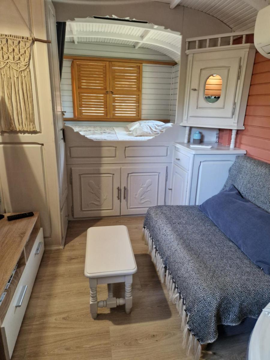 Roulotte en bois Sud France - Housity