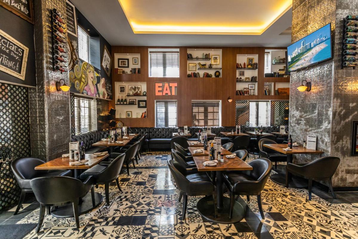 Hotel Croydon - Housity