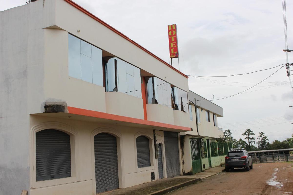 Hotel Flor Del Campo - Housity