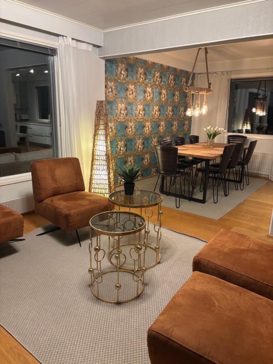 Villa Närhi 230 m2 upea talo rauhallisella alueella - Housity